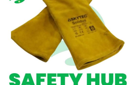 Flame resistant welding gloves