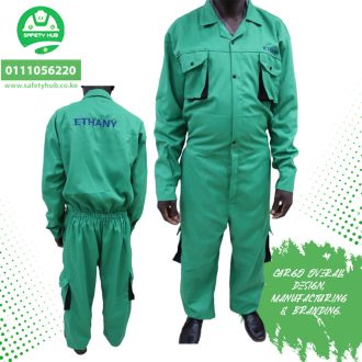 Overalls with cargo pockets